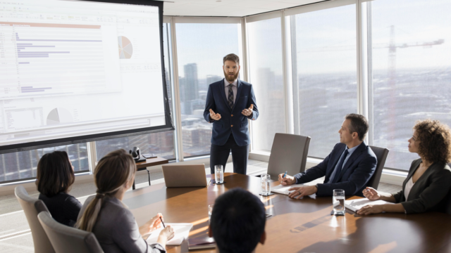7 Powerful Reasons to Publish a White Paper and Drive Business Growth