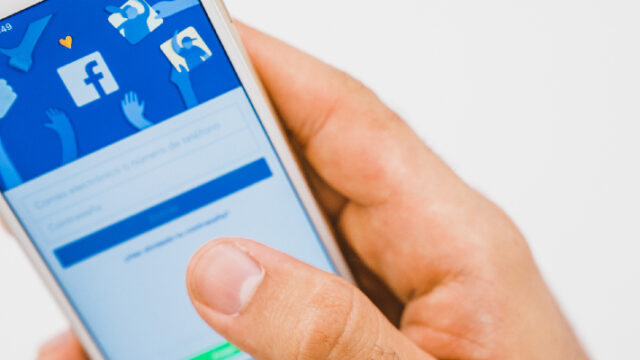 9 Android Apps Thay May Have Stolen Your Facebook Password