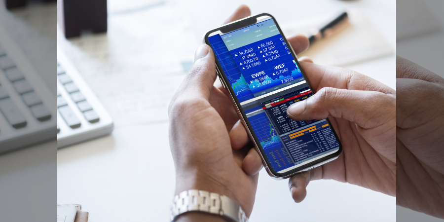 Acorns and Stash Consider Going Public Via SPAC