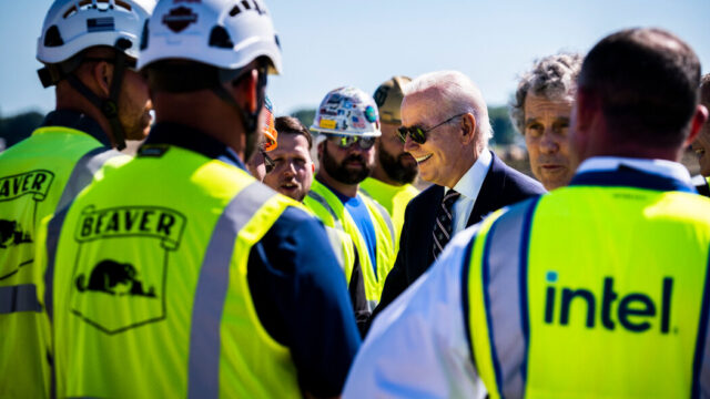Biden Supports Intel’s Semiconductor Factory