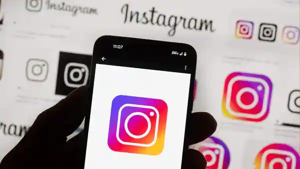 Instagram To Charge For Blue Badge?