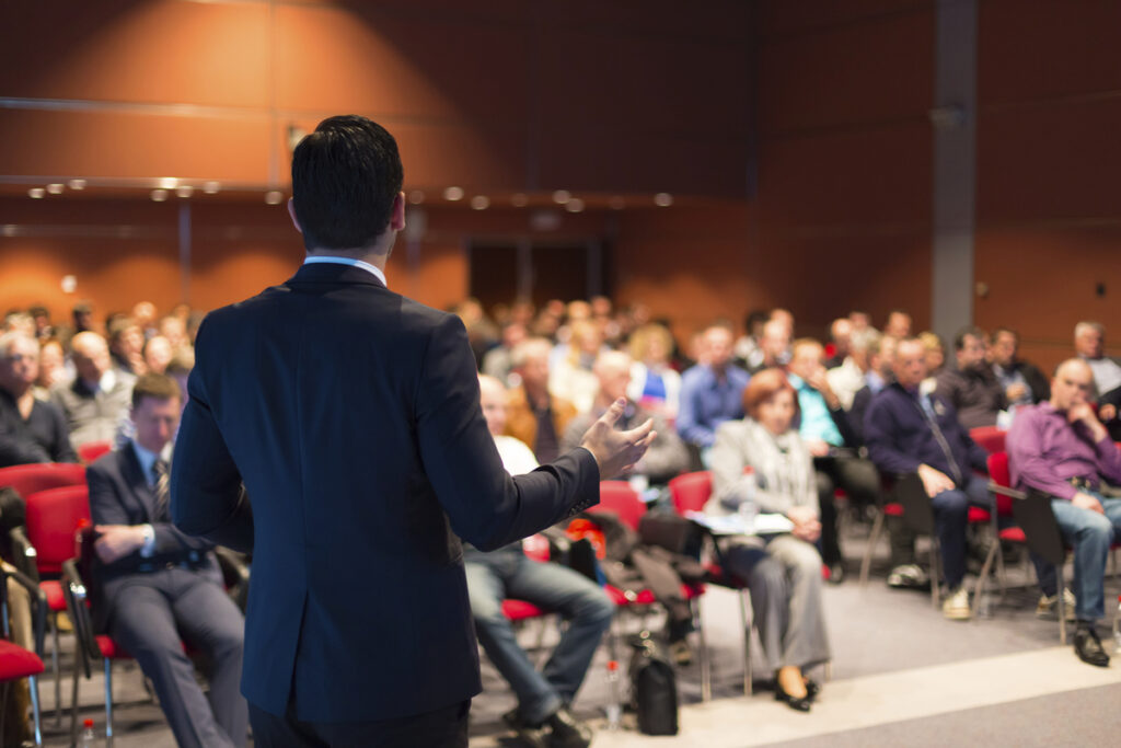 Navigate the Mobile App Labyrinth: Discover Growth Strategies and Forge Powerful Connections at LIMG London