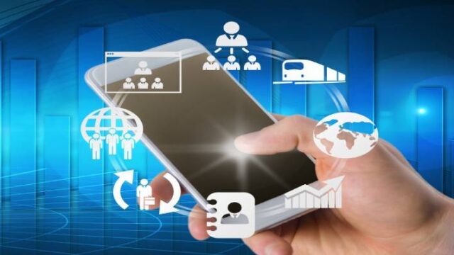 US Schools Shift To 'Dismissal Apps' Amid Bus Driver Shortage